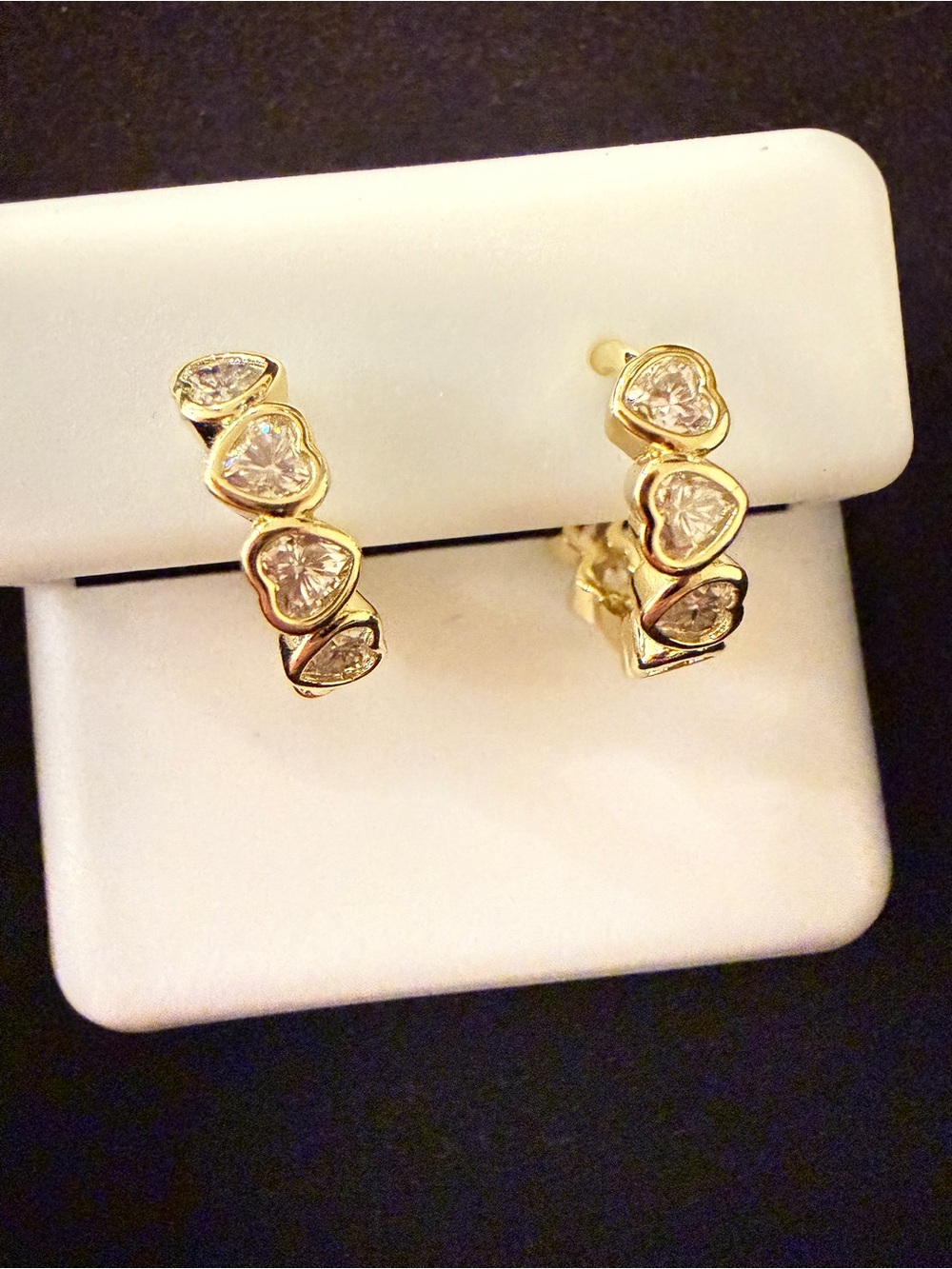 18K Gold Filled Moissanite Heart Huggie Earrings NWT
